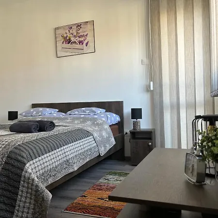Eros Haz Pietro Apartment Hajduszoboszlo Exterior photo