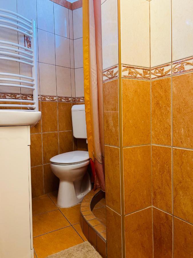 Eros Haz Pietro Apartment *